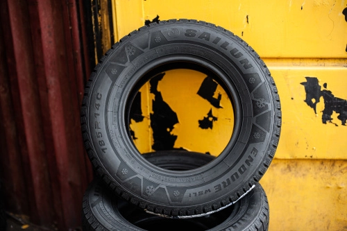 фото протектора и шины Endurе WSL1 Шина Sailun Endure WSL1 195/70 R15C 104/102R